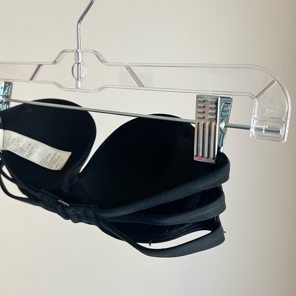 Hollister Strapless Bikini Top - Picture 3 of 5